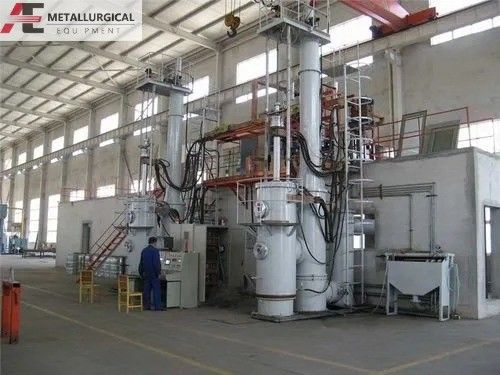 Horno eléctrico de refusión de arco de vacío VAR/RVAR 2T-30T para plantas de fabricación