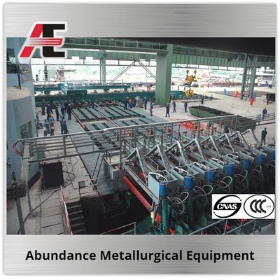 Máquina de fundición continua para hornos de inducción en equipos metalúrgicos
